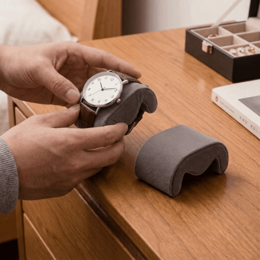 Yumuşak Kadife Saat Saklama Ya - Jewelry Box That Holds Watches incelemesi ve fiyatı